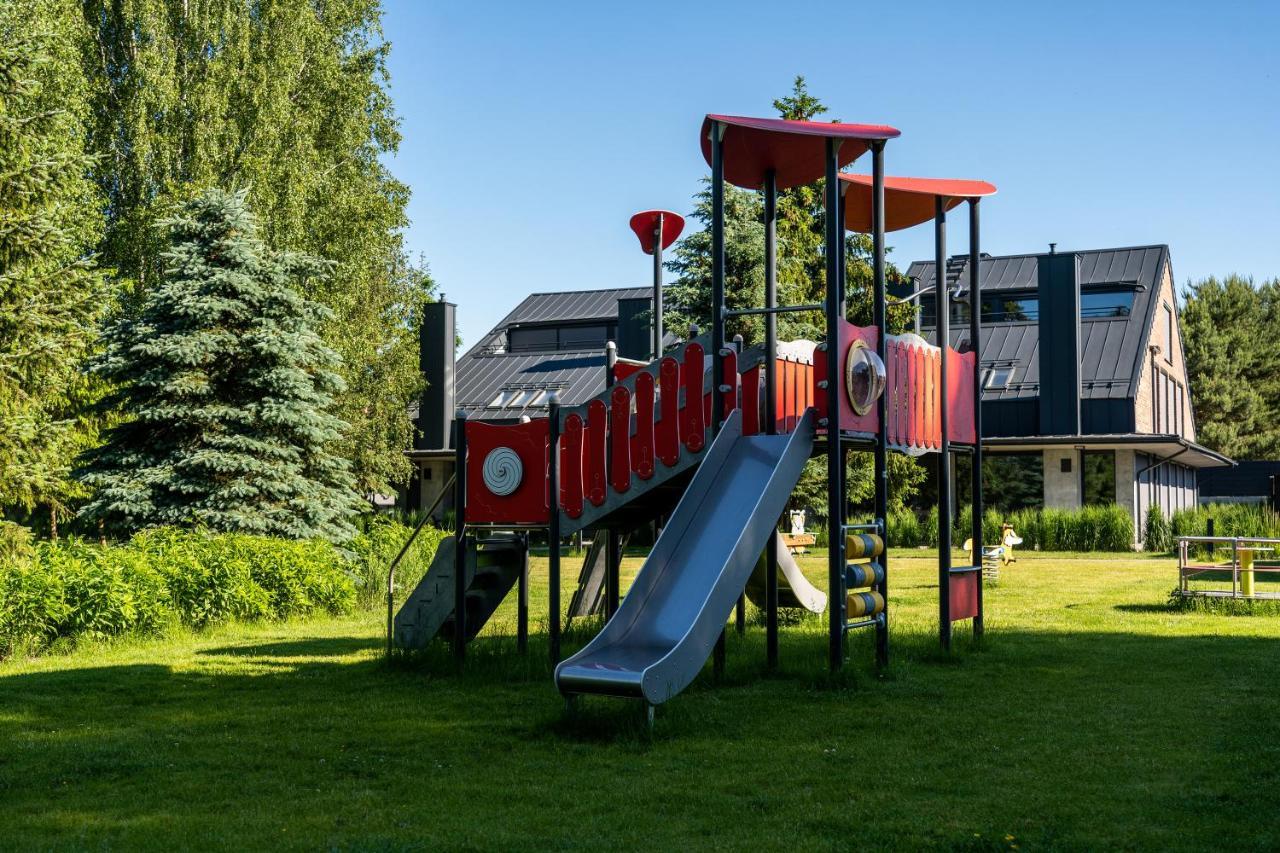 12 Jablek - Osrodek Wypoczynkowy Na Mazurach Apartment Ниджица Екстериор снимка